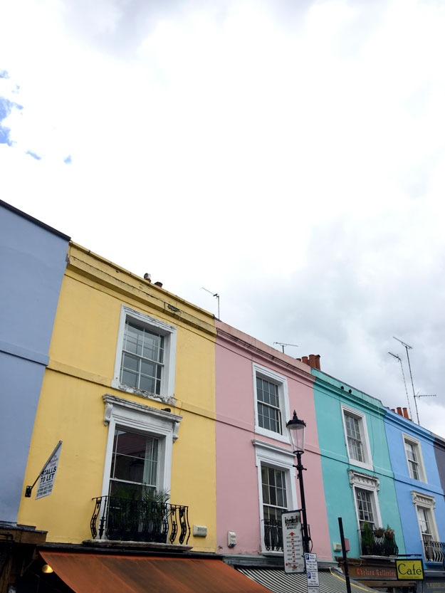 הבתים הצבעוניים בנוטינג היל